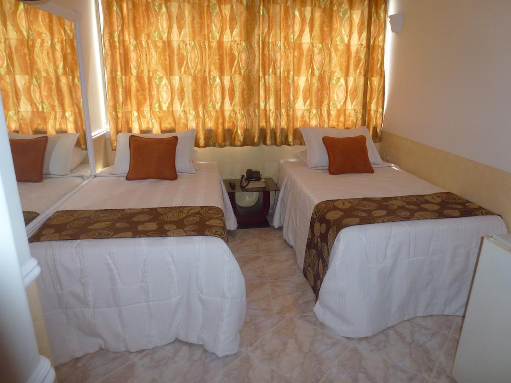 Hotel San Nicolas Bucaramanga Room photo