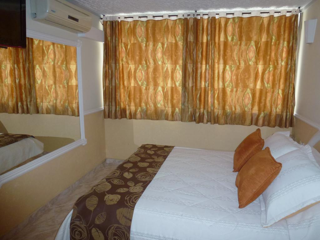Hotel San Nicolas Bucaramanga Room photo